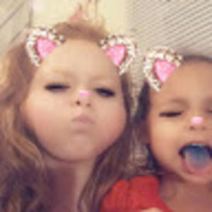 Meet your Posher, Tiffanie